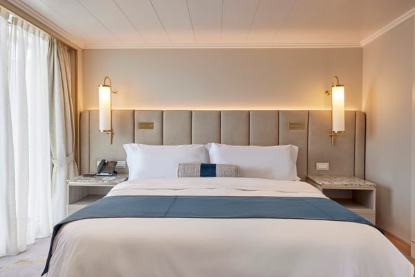 Crystal, Serenity Sapphire Veranda Suite 4